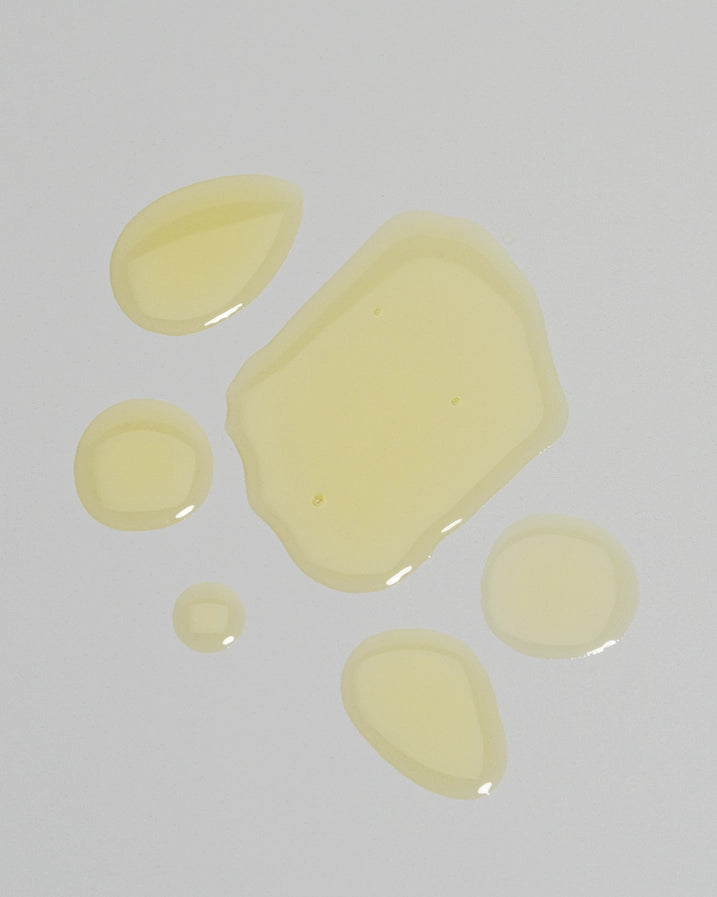 OM Traitement d'huile du cuir chevelu Amla Seed + Rosemary - 30ml