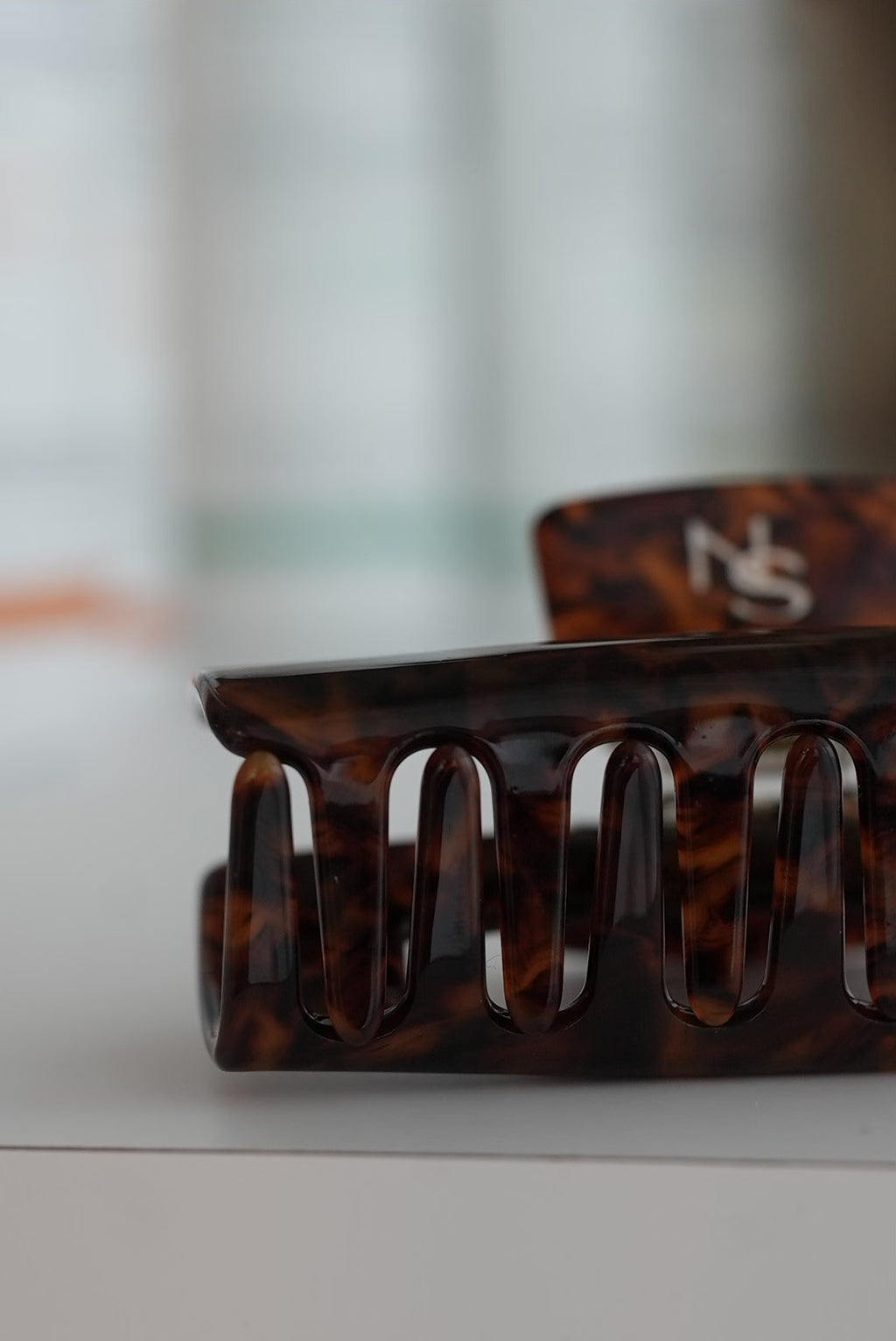 Pince rectangulaire - écaille espresso