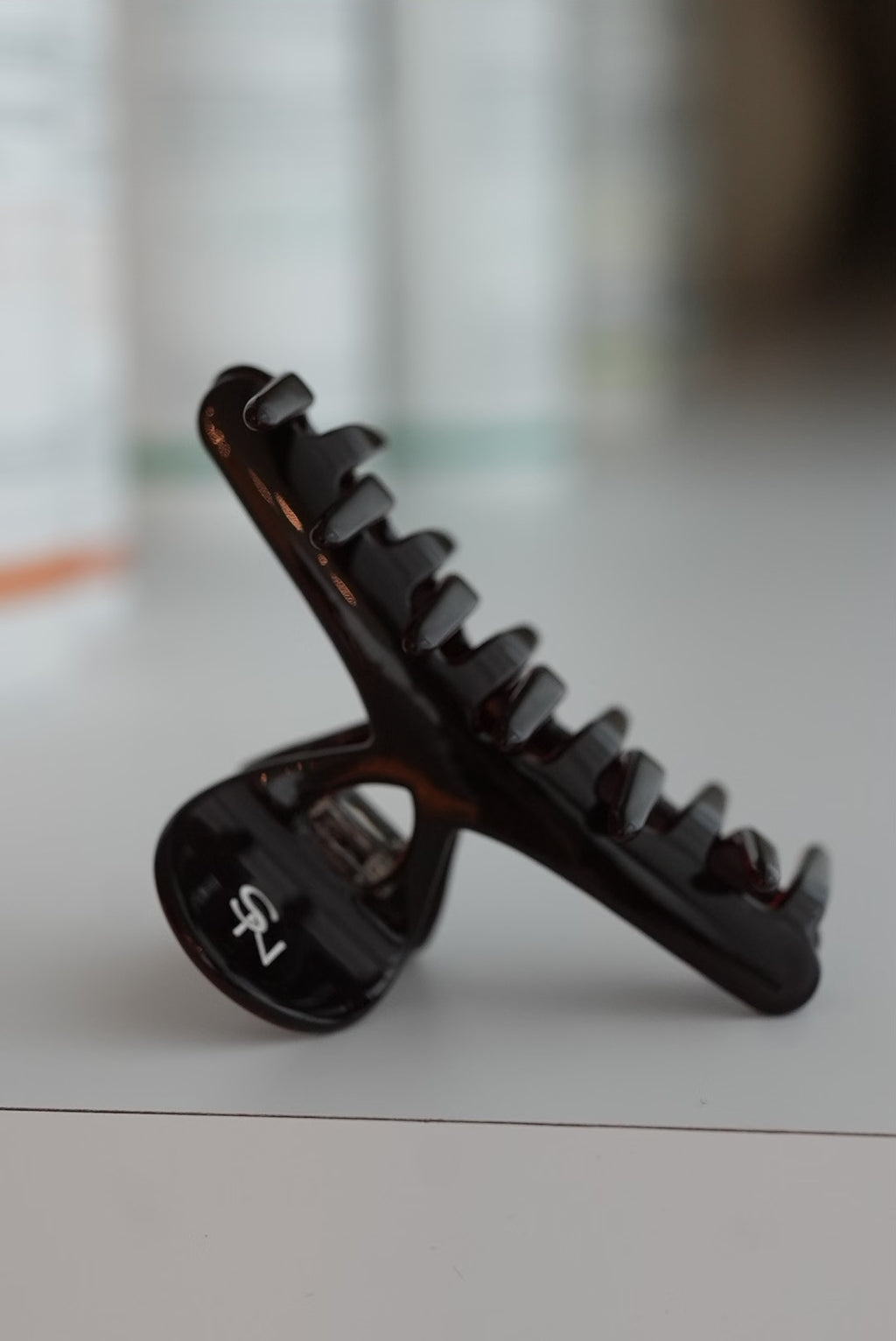 Pince compacte Cheveux fins - espresso