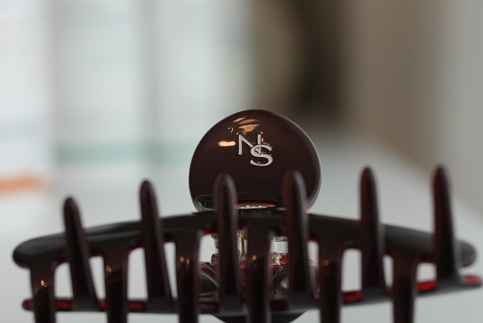 Pince compacte Cheveux fins - espresso